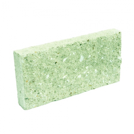 Блок полнотелый с двумя гранями колотой фактуры Besser цветной на сером цементе